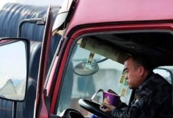 藏区货车司机爆料视频,穿越高原的艰辛与挑战
